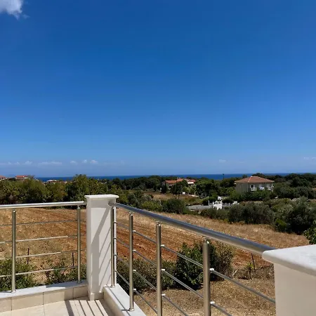 Dionysis Villa